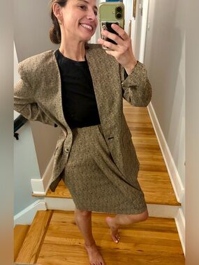 Vintage Jones New York Tweed 2 Piece Skirt Suit Set Size 4 Quiet Luxury